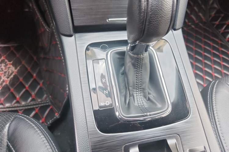 Used Subaru Outback 2014 2.5i Yashang Deluxe Edition