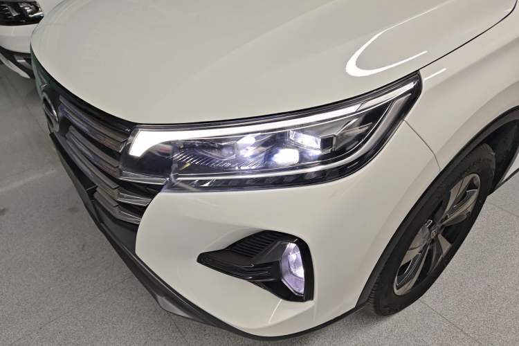 Used GAC Trumpchi GS4 2023 270T Automatic Smart Drive Technology Edition Left Front Headlight
