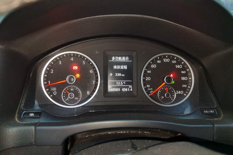 Used Volkswagen Tiguan 2012 2.0 TSI Automatic All-Wheel Drive Elite Edition Instrument Cluster
