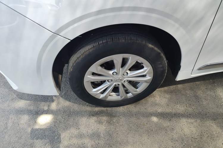 Used Wuling Jiachen 2022 1.5T Manual Comfort & Dynamic Version