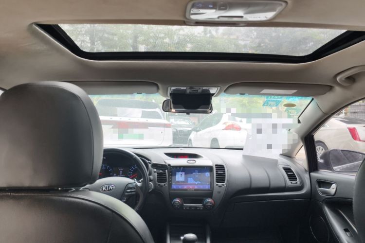 Used Kia K3 2013 1.6L Automatic Premium Headliner