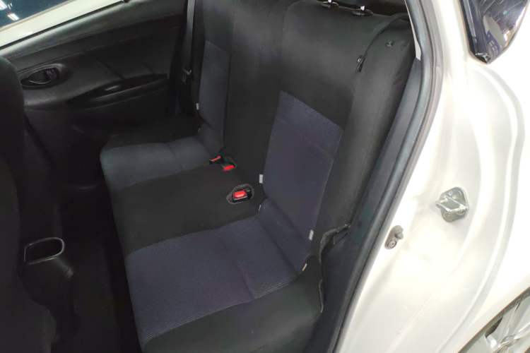 Used Toyota YARiS L Zhi Xuan 2016 Revised 1.5E CVT Charming Edition