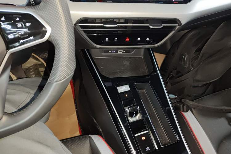 Used Volkswagen Lamando 2024 Lavida L 280TSI DSG Cool & Spicy Edition