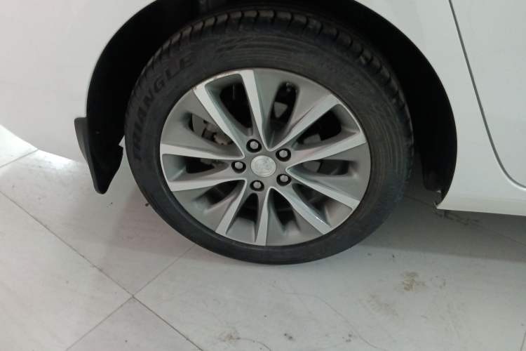 Used Buick GL6 2019 18T 6-Seater Connected Luxury Version China V Standard