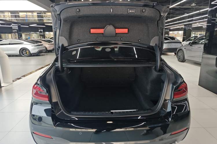 Used BMW 5 Series 2023 530Li Leading Model M Sport Package Trunk