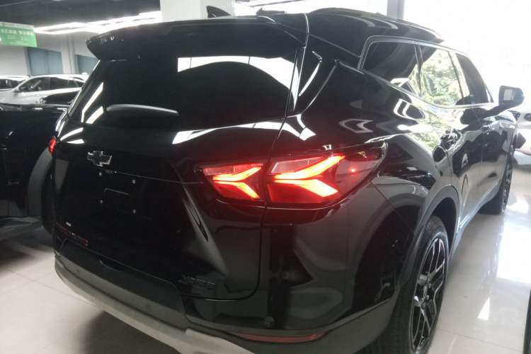 Used Chevrolet Blazer 2022 Mild Hybrid 650T Redline 7-Seater Thunder Edition
