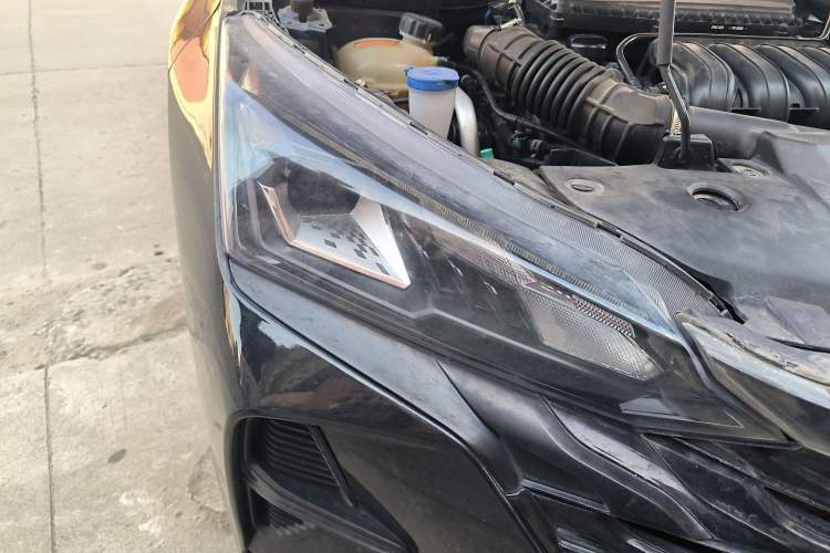 Used Dongfeng Aeolus Yixuan 2023 Mach Edition 1.5L Automatic Chasing Shadow Version
