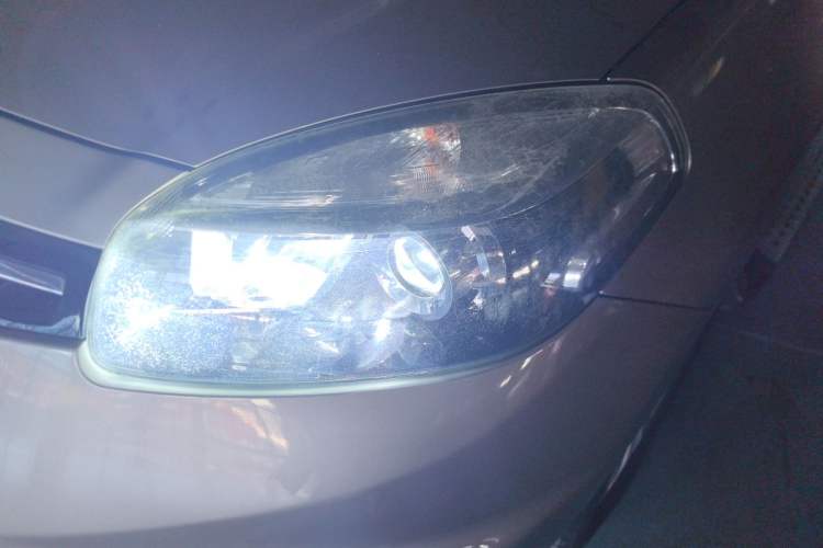 Used Renault Koleos 2014 Revised Version 2.0L Two-Wheel Drive Fashion Edition
