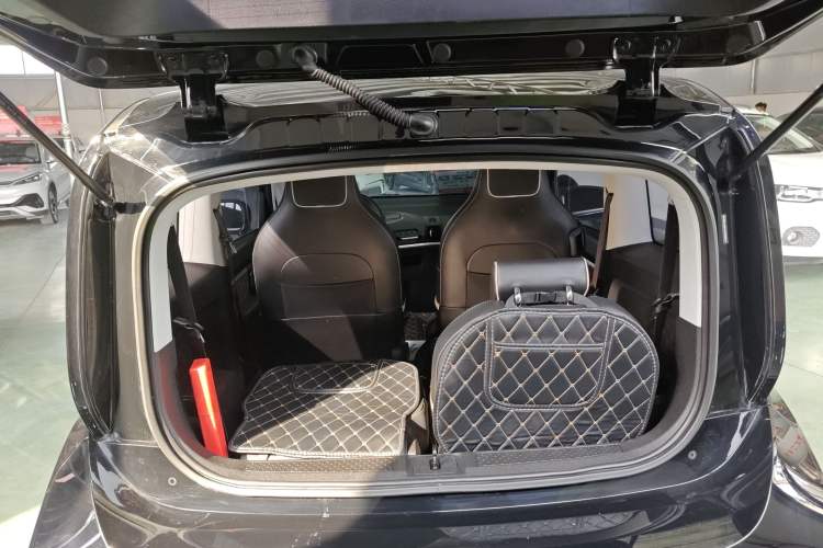 Used Baojun KiWi EV 2021 Artist Model Ternary Lithium