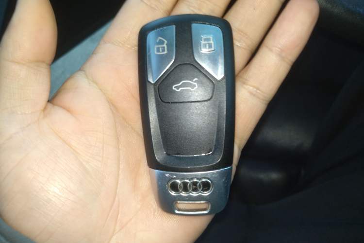 Used Audi A4L 2017 Plus 40 TFSI Fashion Model