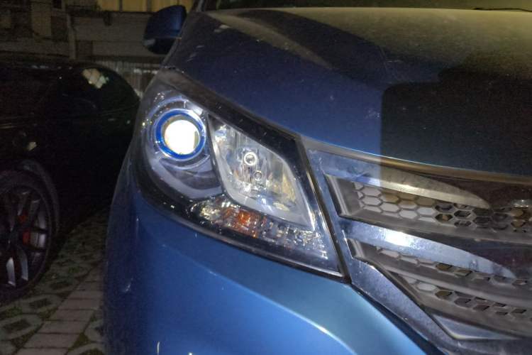 Used SAIC MAXUS G10 2019 PLUS 2.0T Automatic Elite Edition China VI Standard