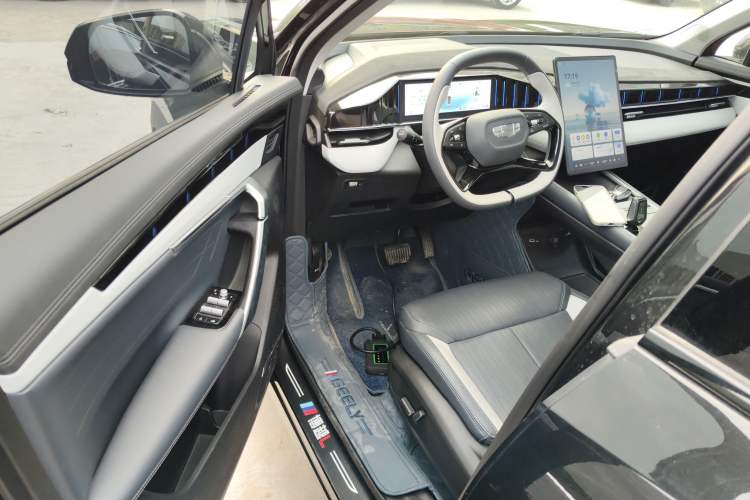 Used Geely Auto FX11 2024 1.5TD DCT Prestige Edition