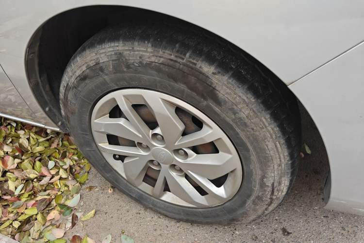 Used JAC Refine M4 2020 2.0 CTI Diesel Manual Jingrui Model China VI Standard
