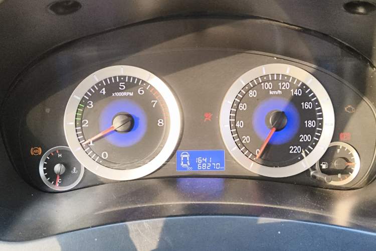 Used Geely Auto Diamond 2014 Sedan 1.5L Manual Entry-Level Model
