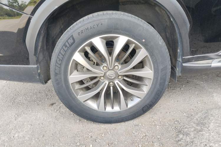 Used GAC Trumpchi GS8 2017 320T Two-Wheel Drive Luxury Smart Connectivity Version (7 Seats)