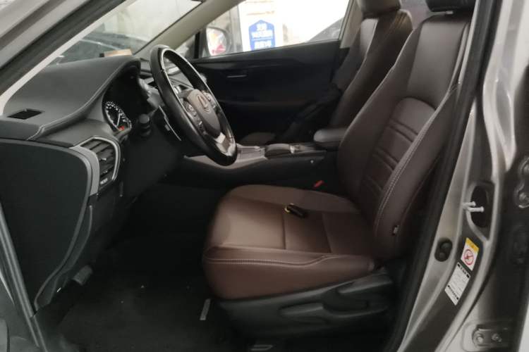 Used Lexus NX 2017 200 Front-Wheel-Drive X-Trail SE Edition
