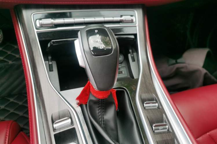 Used Dongfeng Fengon 580 2022 1.5T Automatic Enjoyment Model Gear Lever