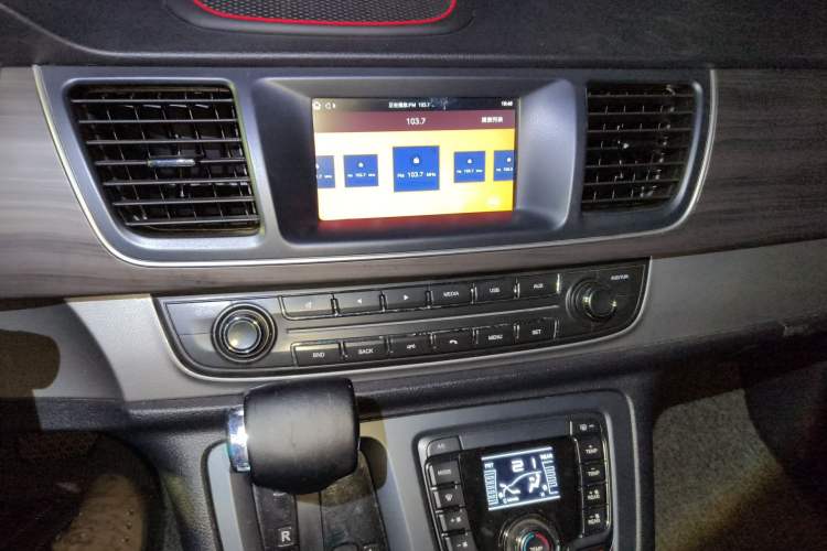 Used SAIC MAXUS G10 2019 PLUS 2.0T Automatic Elite Edition China VI Standard