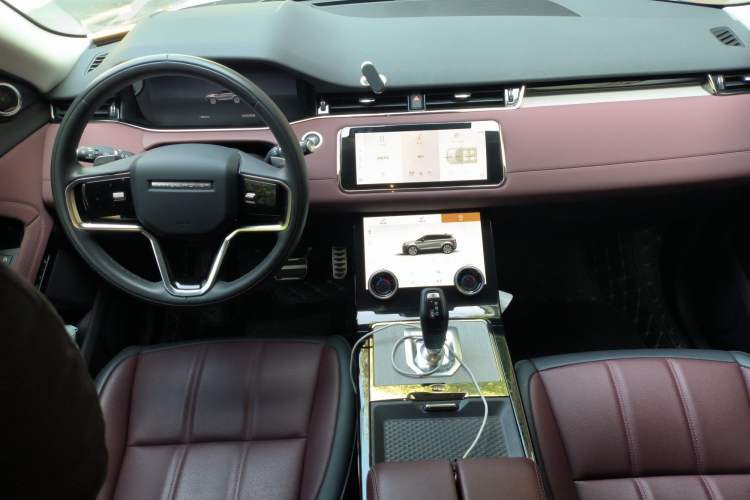 Used Land Rover Range Rover Evoque 2023 Aurora L 249 PS Luxury Edition