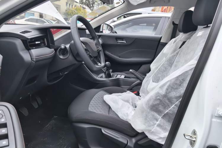 Used Roewe i5 2026 Model 1.5L Manual Comfort Version Left Front Seat