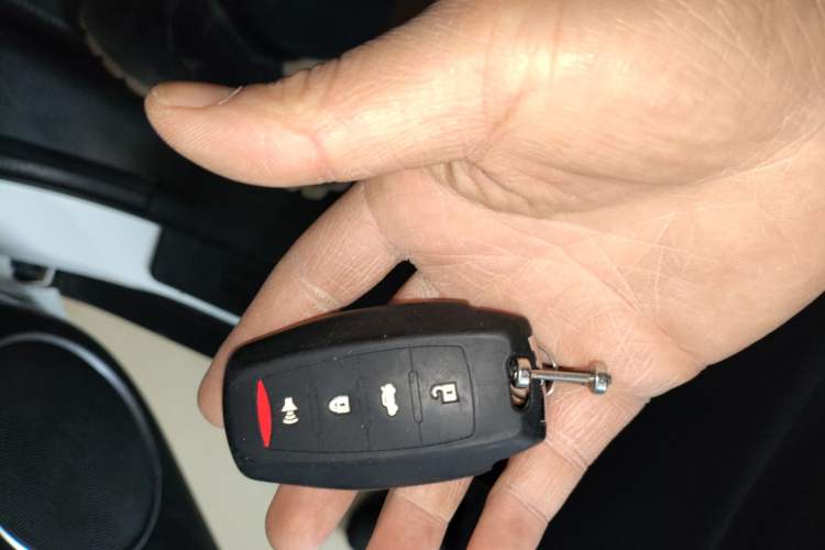 Used Haval M6 2019 1.5T DCT Two-Wheel Drive Elite Version China VI Standard Interior 1