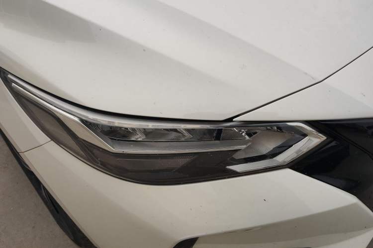 Used Nissan Sylphy 2020 1.6L XL CVT Enjoyment Edition Right Front Headlight