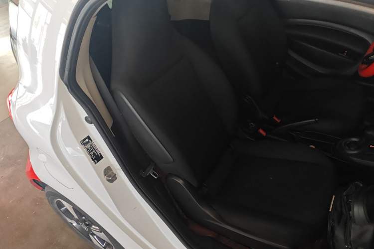 Used smart fortwo 2018 1.0L 52kW Hardtop Dynamic Version China V