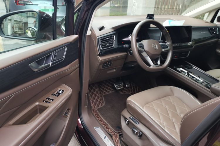 Used Volkswagen Viloran 2022 380TSI Prestige Edition Driver Seat