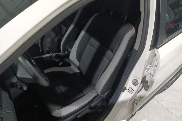 Used Toyota YARiS L Zhi Xuan 2020 X-Trail X 1.5L CVT Leading Edition