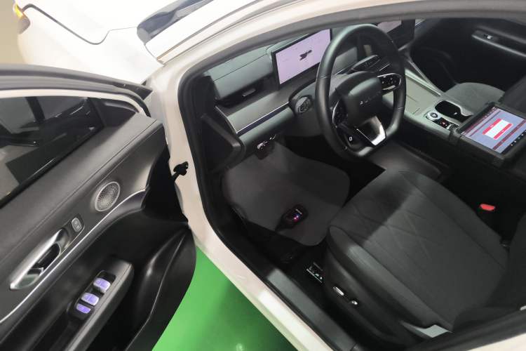 Used Chery Fengyun T8 2025 1.5T 130 km Luxury Edition 5-Seater
