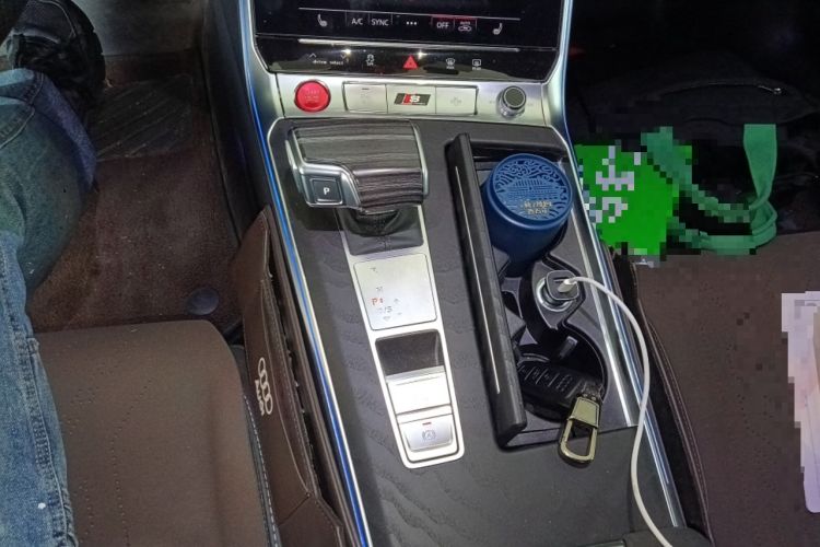 Used Audi A6L 2024 45 TFSI quattro Prestige Dynamic Edition Gear Lever