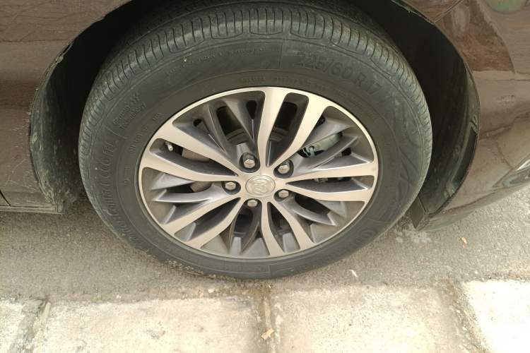 Used Buick GL8 2020 ES Land Cruiser 653T Comfort Edition