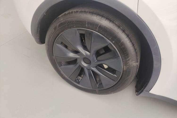 Used Tesla Model Y 2024 Rear-Wheel-Drive Version