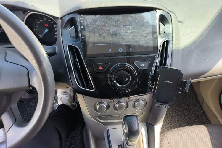 Used Ford Focus 2012 Sedan 1.6L Automatic Comfort Model