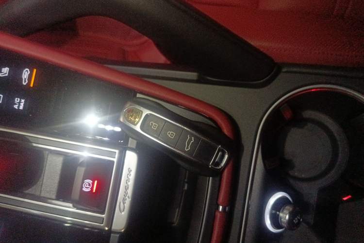 Used Porsche Cayenne 2023 Cayenne 3.0T Platinum Edition