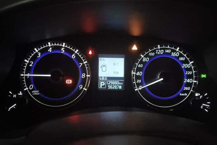 Used Infiniti QX50 2015 2.5L Enjoyment Edition Instrument Cluster