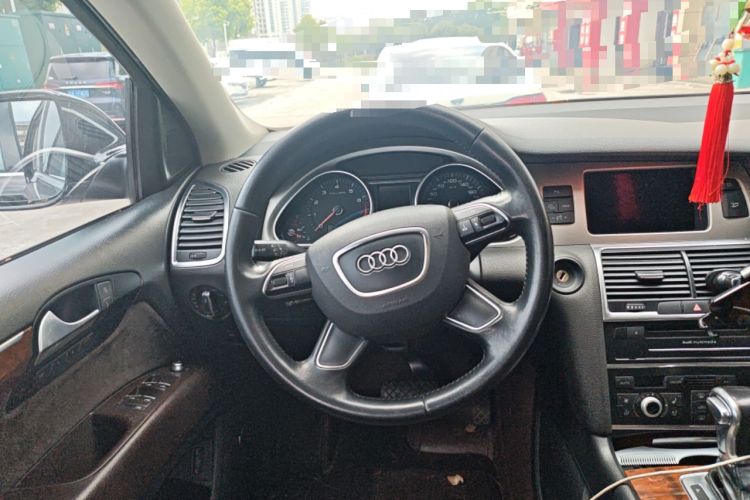 Used Audi Q7 
