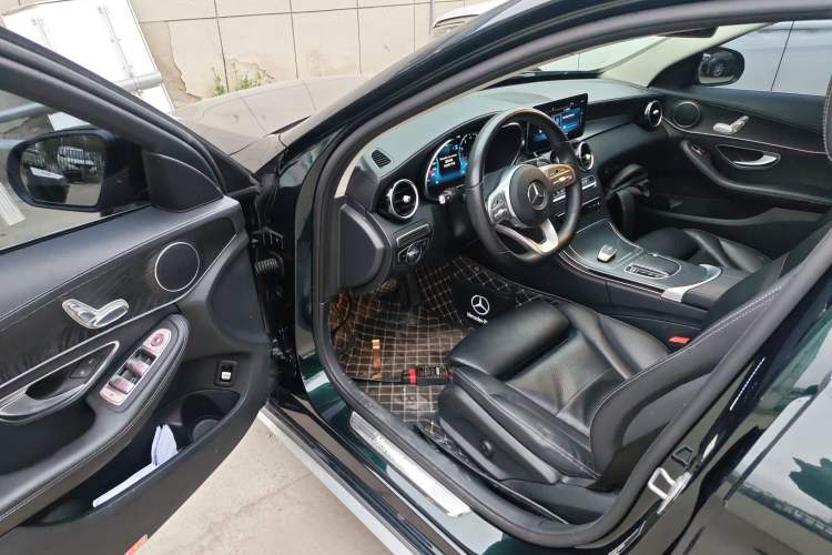 Used Mercedes-Benz C-Class 2021 C 200 L Fashion Edition Sport Version Driver Seat