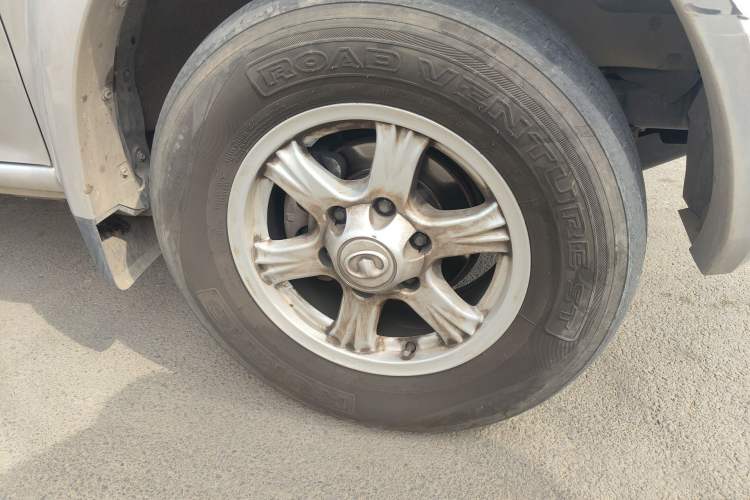 Used Great Wall Wingle 5 2023 2.4L Gasoline Two-Wheel-Drive Entry-Level Big Double
