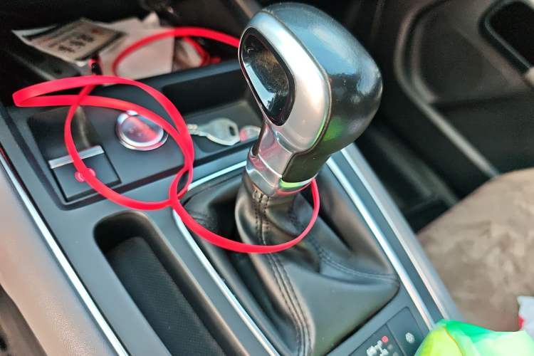 Used Citroen C5 AIRCROSS 2019 350THP Enjoyment Model China V Standard Gear Lever