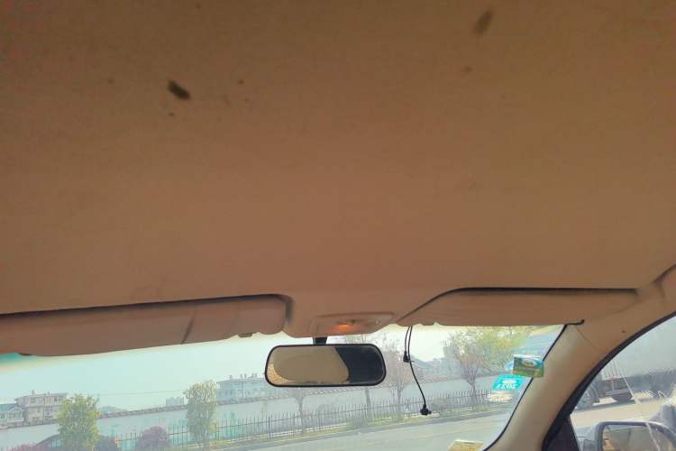 Used Baojun 730 2017 1.5T Manual Fashion Version 7 Seats China V Emission Standard Headliner