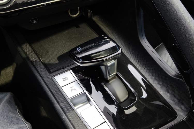 Used Hyundai Elantra 2022 1.5L CVT GLX Elite Edition
