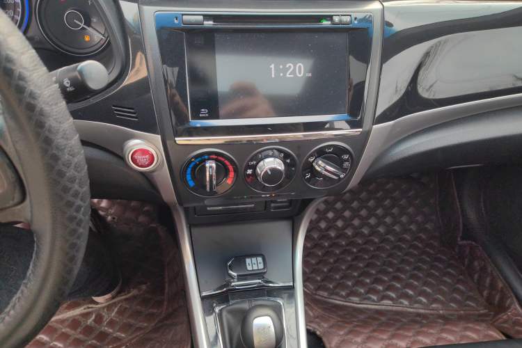 Used Honda Crider 2015 1.8L manual luxury version
