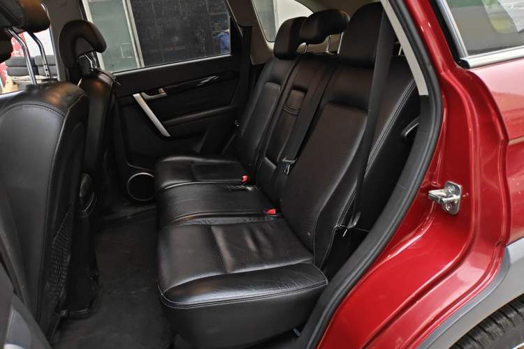 Used Chevrolet Captiva 2014 2.4L 4x4 Flagship Edition 7 Seats