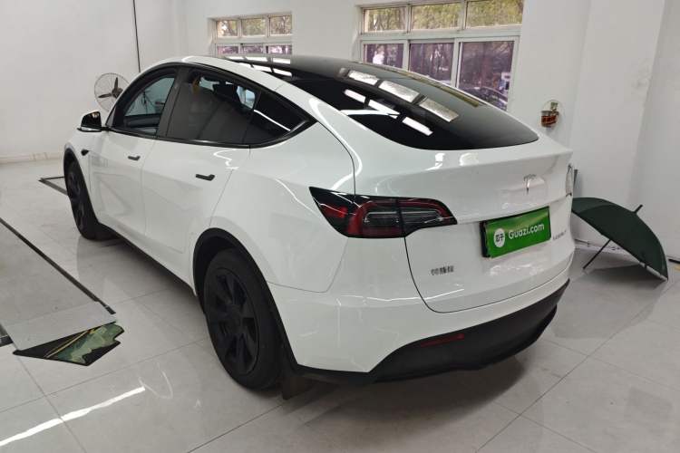 Used Tesla Model Y 2024 Rear-Wheel-Drive Version
