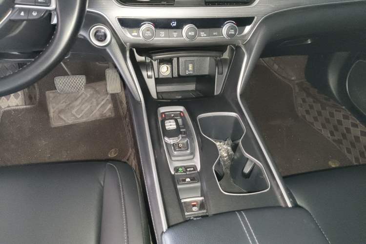 Used Honda Accord 2022 Xing·Hybrid 2.0L Xingling Version Gear Lever