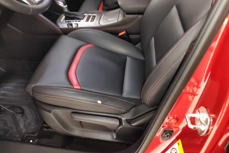 Used CHANGAN CS55 2018 1.5T Automatic Xuan Dong Model China V Standard Left Front Seat