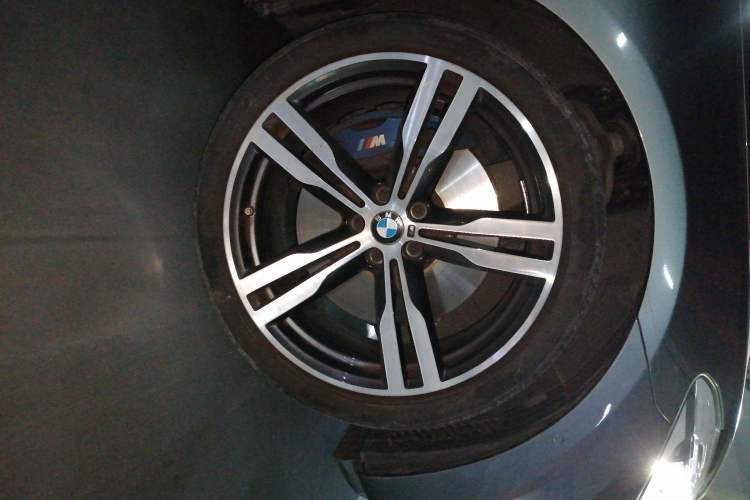 Used BMW 6 Series GT 2020 630i M Sport Touring Edition Right Front Wheel Hub
