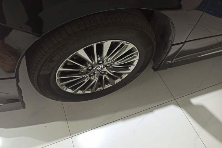 Used Toyota Vellfire 2020 Dual-Engine 2.5L HV Prestige Edition Left Front Wheel Hub