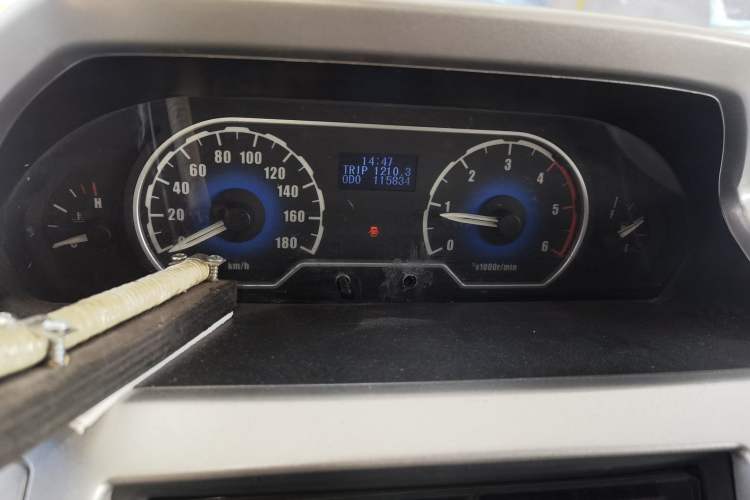Used SAIC MAXUS Xintu V80 
